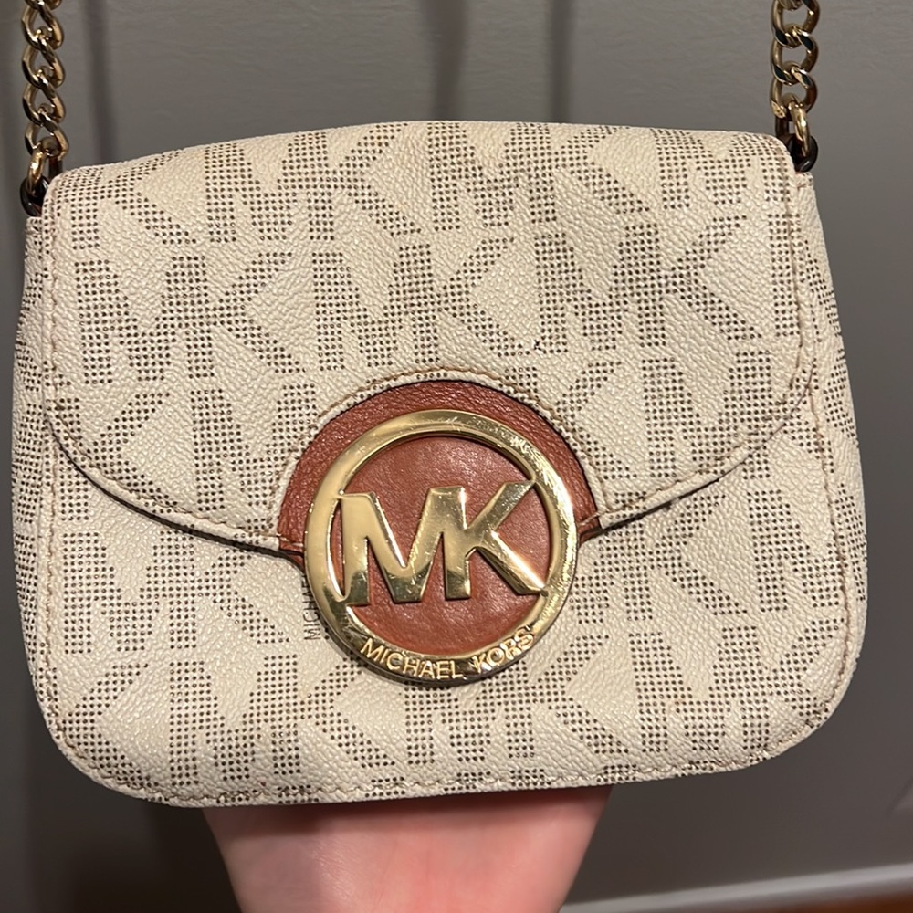 Michael Kors Crossbody Purse